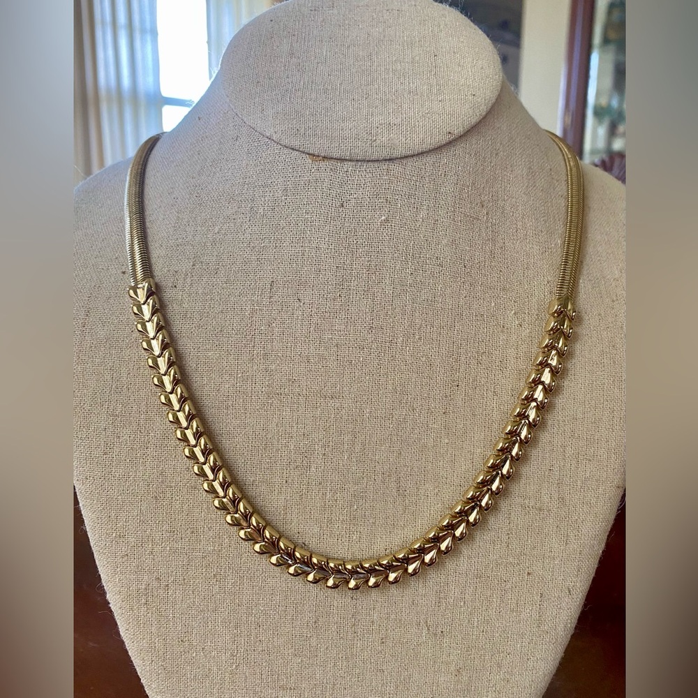 LIKE NEW MBxSD On The Mark Mini Statement Necklace in Gold